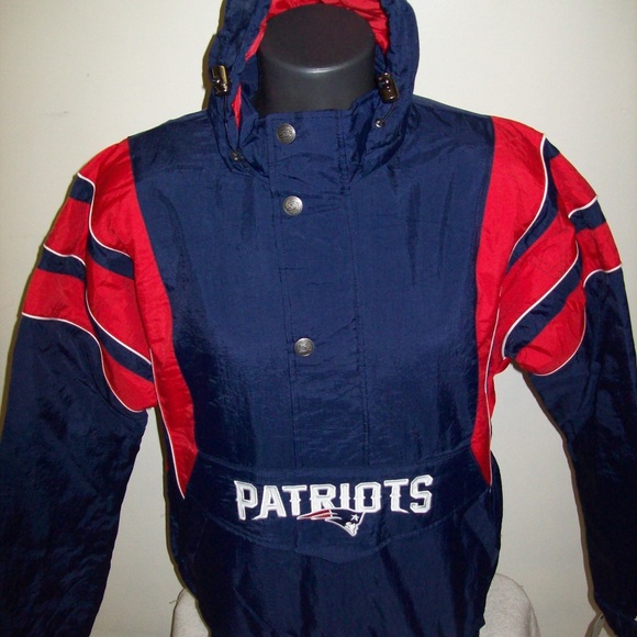 NEW ENGLAND PATRIOTS STARTER Half Zip Jacket - Picture 2 of 8